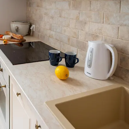 Apartment P&o Near Westfield Arkadia *