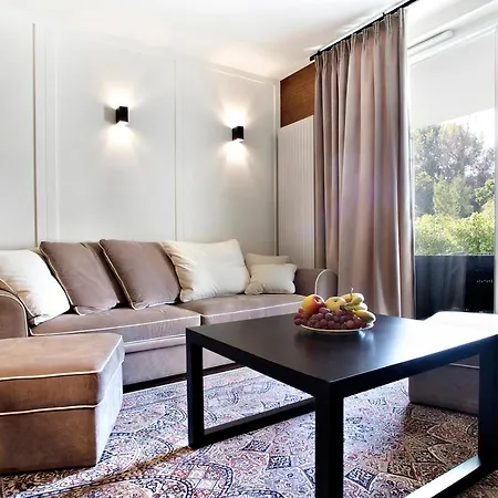 P＆o朗多瑞多斯拉瓦公寓 *