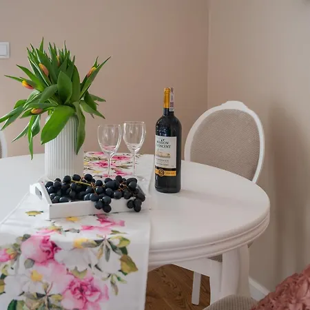 P&o Near Westfield Arkadia *