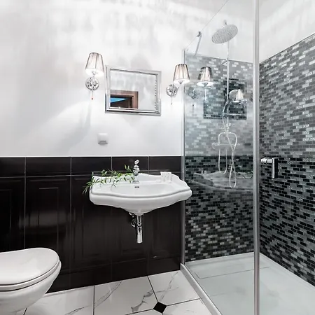 P&o Rondo Radosława Apartament